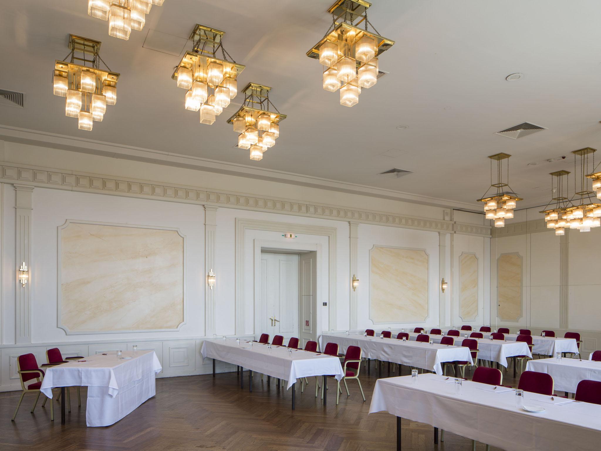 Austria Trend Hotel Schloss Wilhelminenberg Wien Business bilde